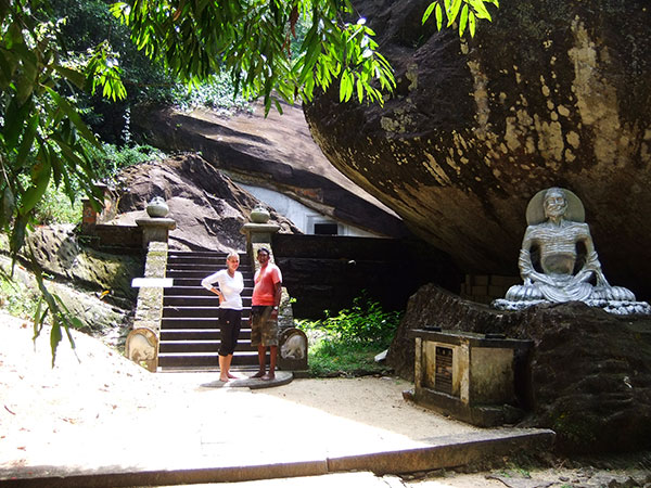 Trek through the country side and Trekking Trips in Sri Lanka - Scenic trekking tours in Sri Lanka - Trek through the Country Side and trekking tours - Trekking Trips in Sri Lanka - Sri Lanka trekking Trips - Trekking trips in Bentota - Bentota Trekking Trips - Village Walk in Sri Lanka